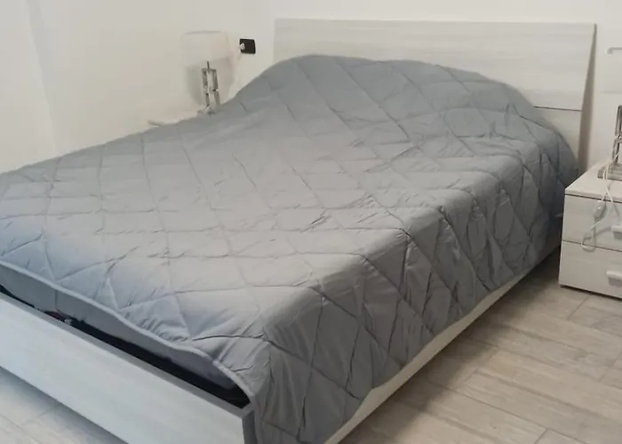 Lni Ferrera * Cunardo